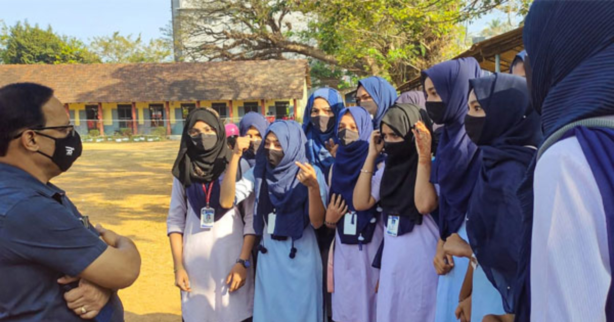 Students wearing Hijab allowed on college campus as courtesy, Karnataka Edu Min